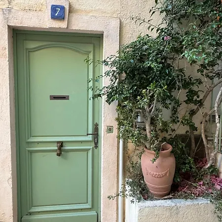 Maison Tropez Tatil Evi *